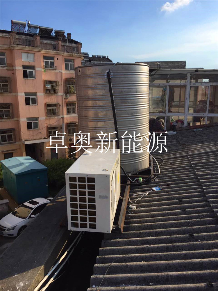 泰兴足浴会所2吨空气能热水