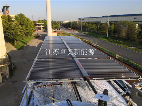 无锡巨力重工员工洗澡热水系统