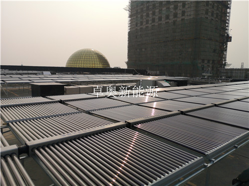 南京白金汉爵大酒店太阳能热水系统